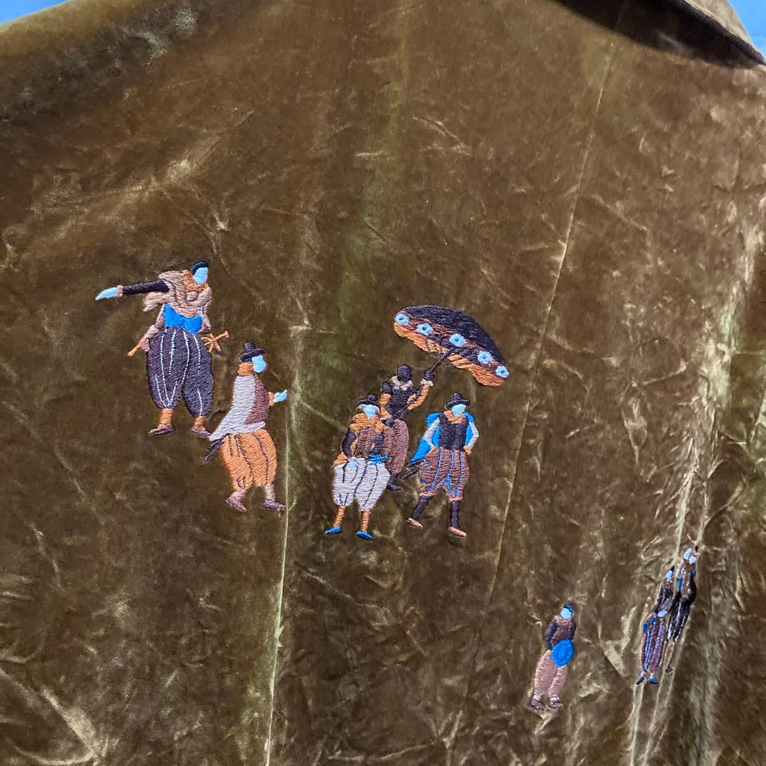 ＊*8様 ブラウンベルベットポンチョ刺繍付き　マント