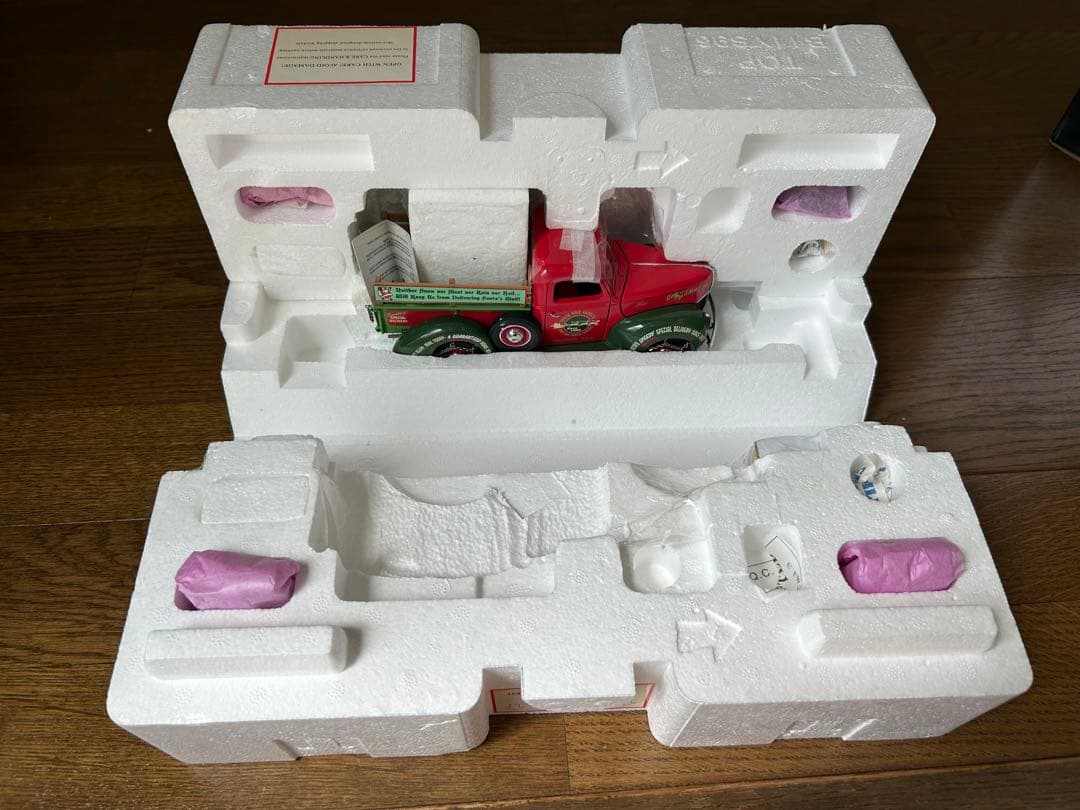 Franklin Mint 1/24 クリスマストラック 2004限定モデル