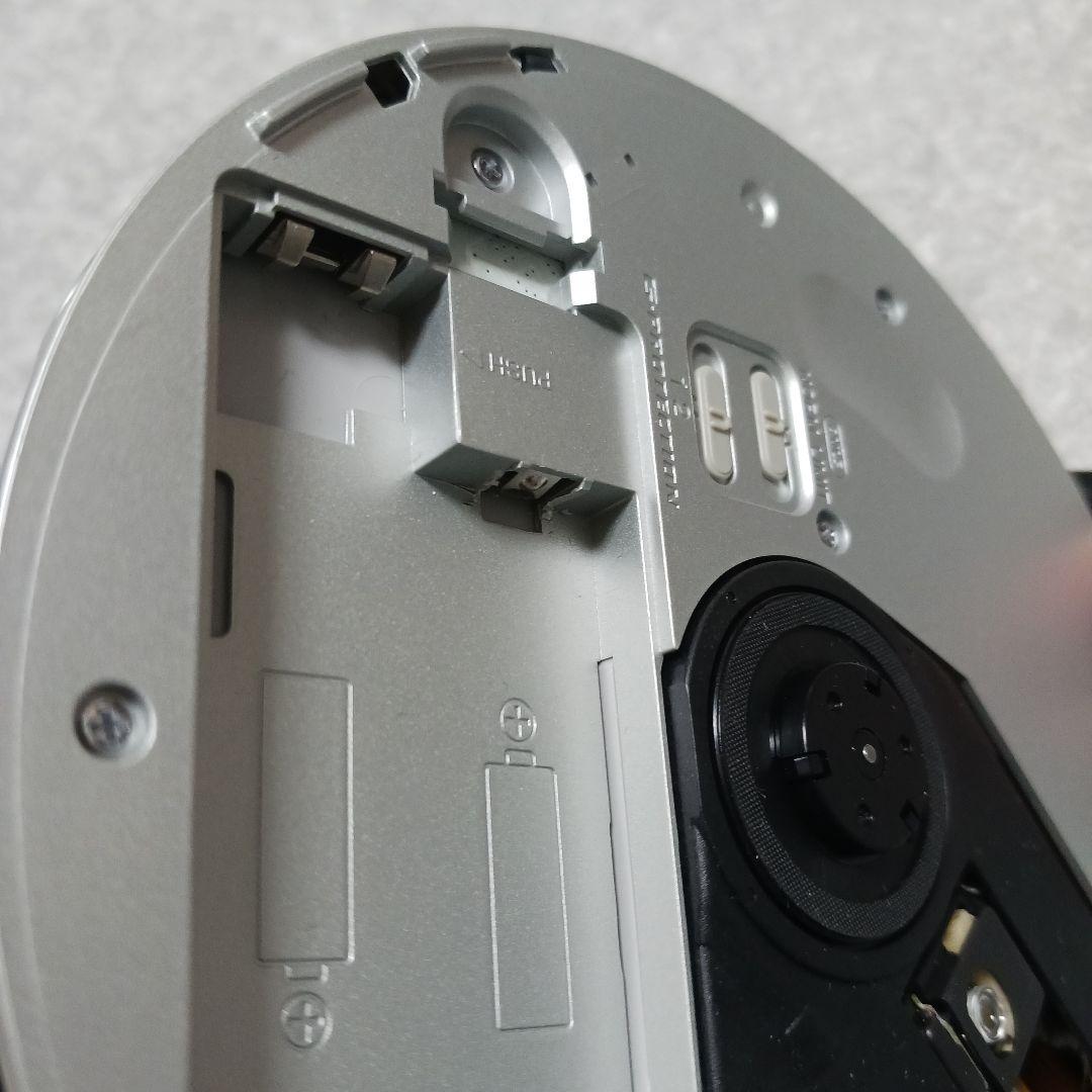 美品　SONY D-EJ1000 ポータブルCDプレーヤー　ソニー