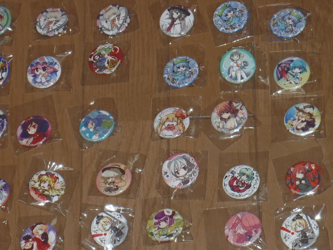 東方絢爛徽章　東方Project 缶バッジ　３２２個セット　未開封