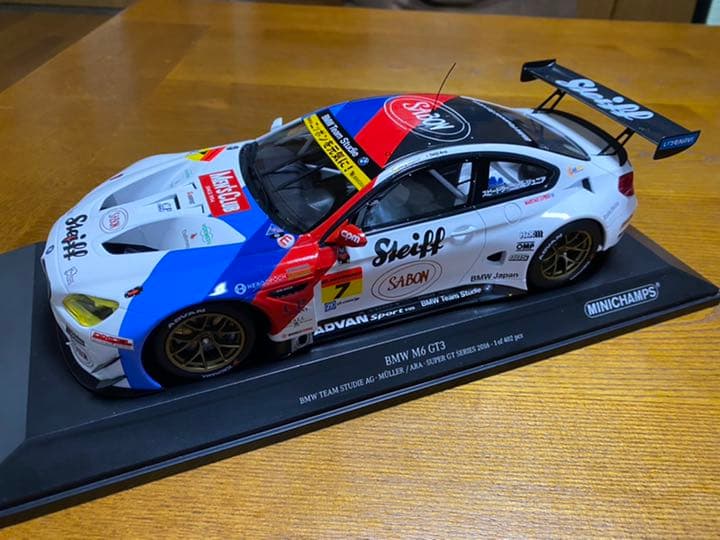 BMW Team Studie  M6GT3  1/18 ミニカー