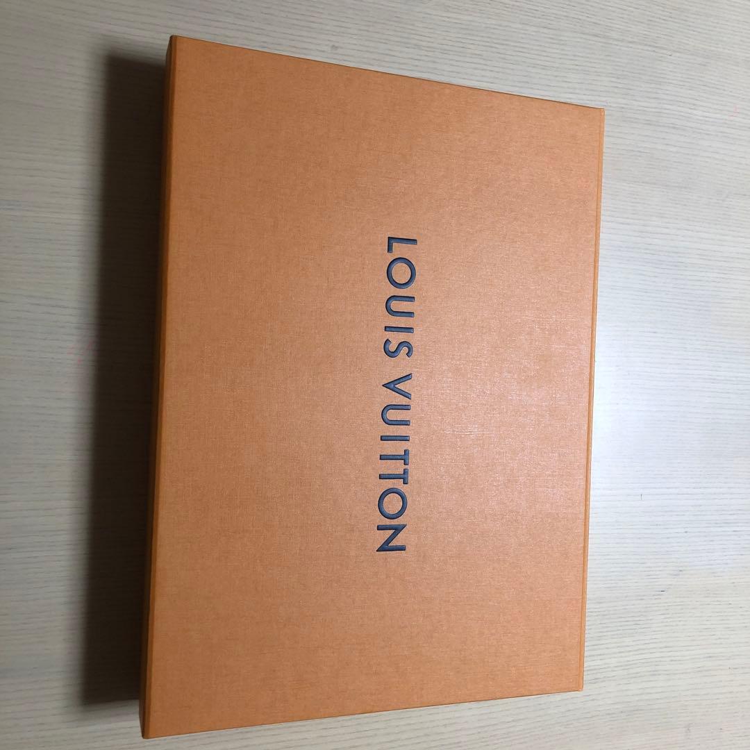 クラッチバッグ ポーチ ポシェット ディスカバリート レザー モノグラム