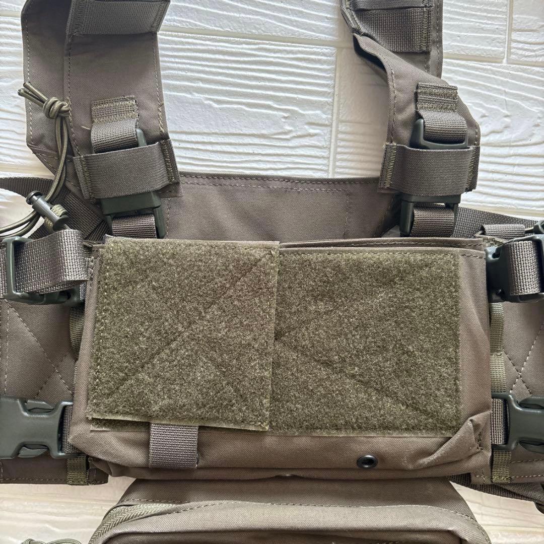 ⭐️未使用⭐️ チェストリグ サバゲー 軽量 多目的 カーキ