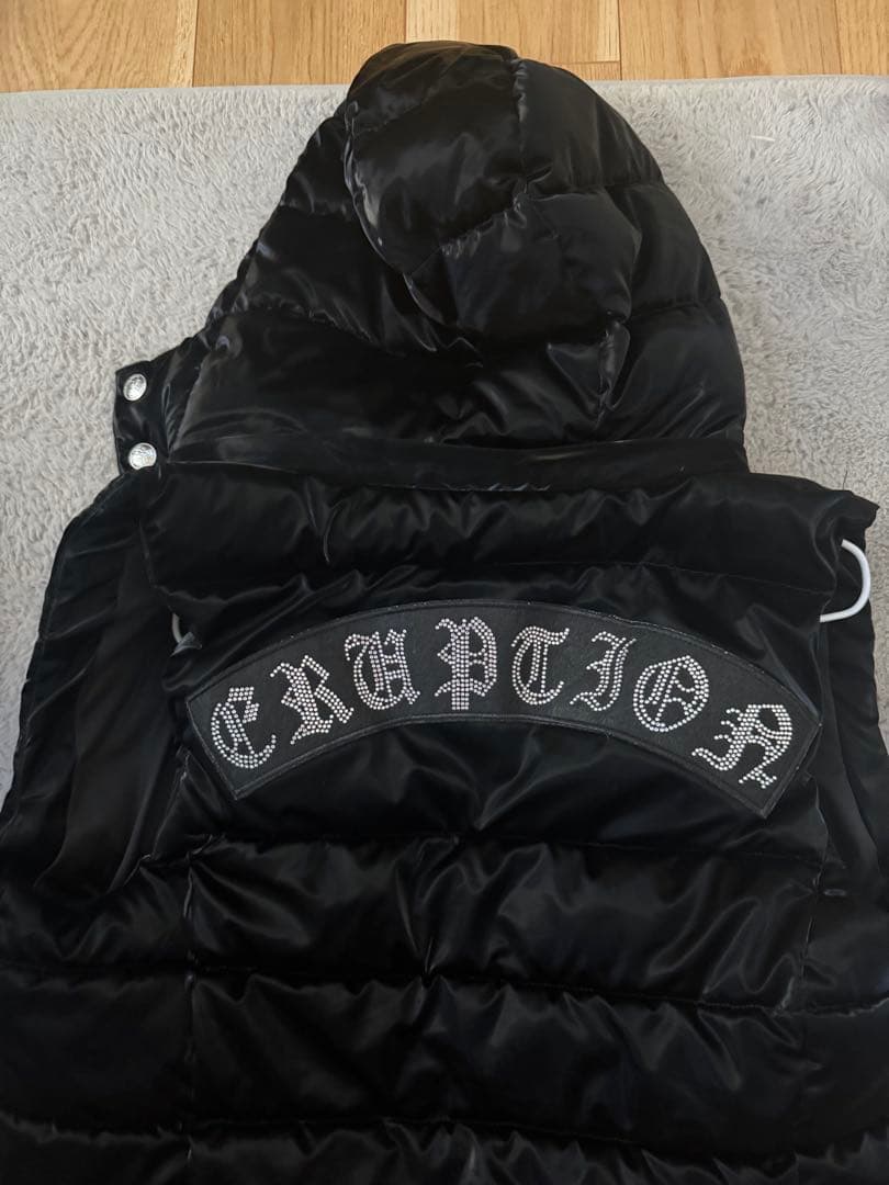 アダムスジャグラーダウンベスト