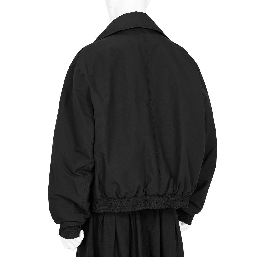 YOKE × KATHARINE HAMNETT SHORT BLOUSON