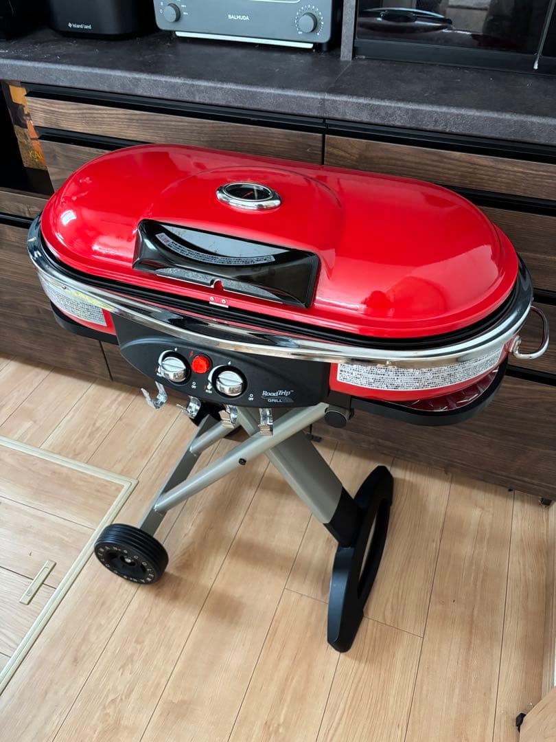 コールマン　BBQ バーベキュー グリル コンロ　ロードトリップグリル　送料込み
