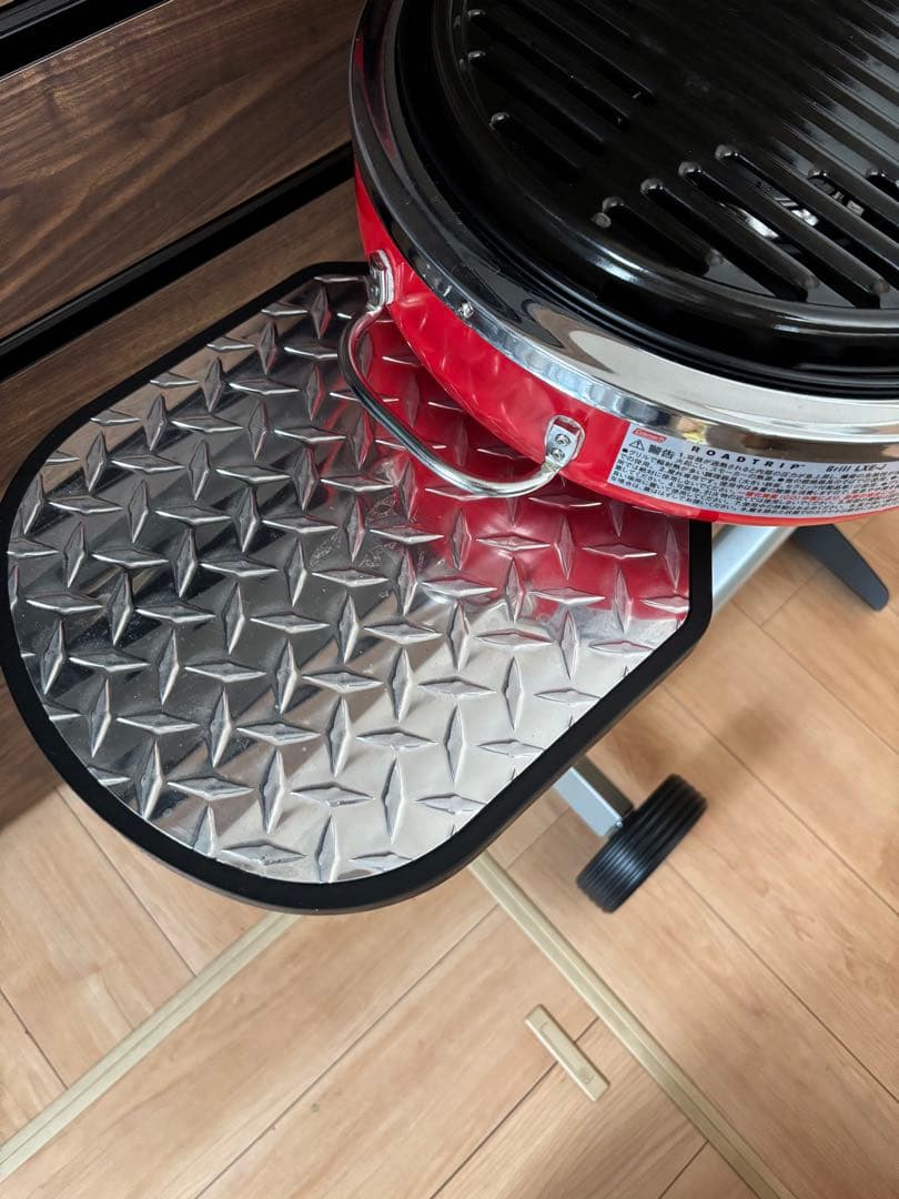 コールマン　BBQ バーベキュー グリル コンロ　ロードトリップグリル　送料込み