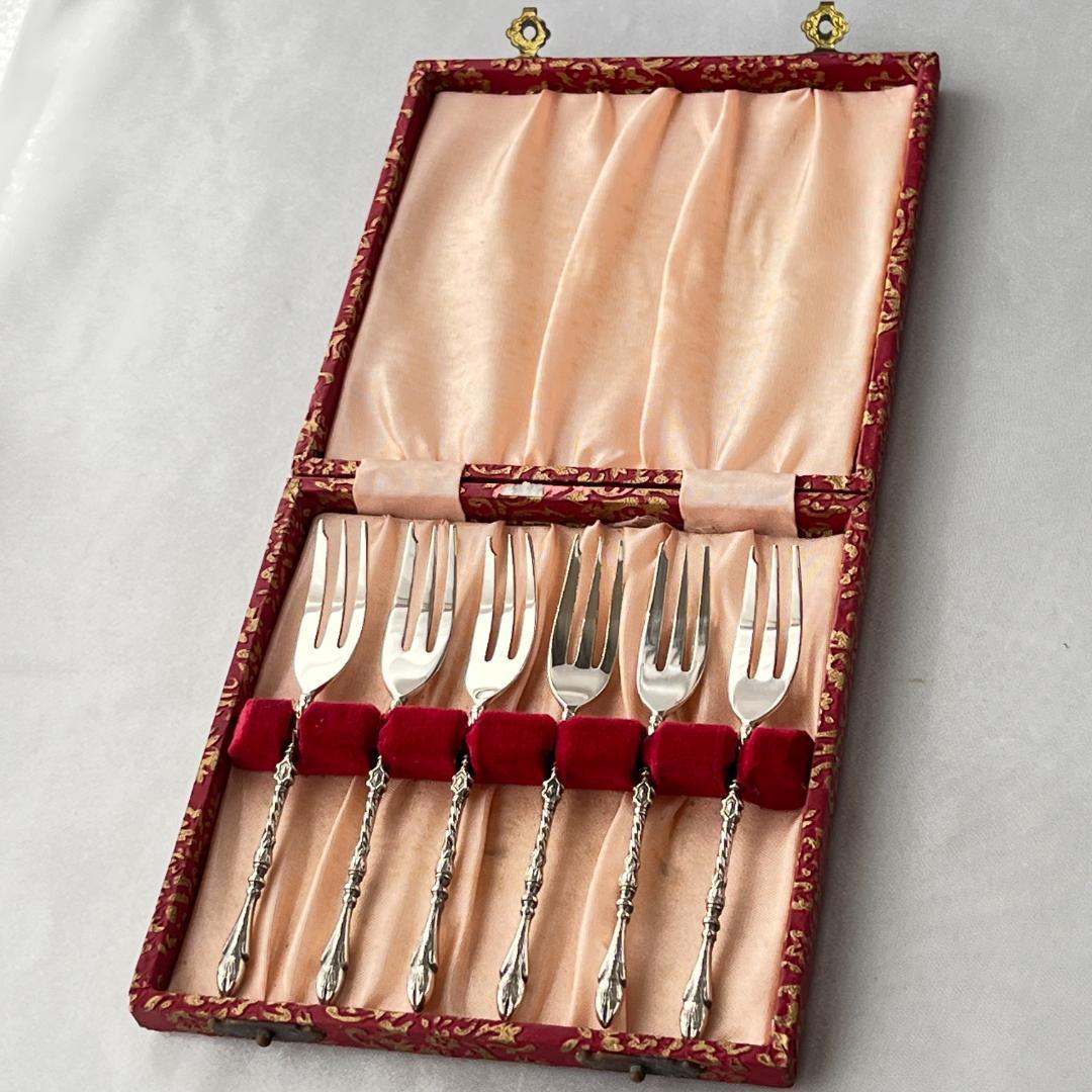 【ドイツ】 ケーキフォーク 6本 【シルバープレート】金彩風ケース