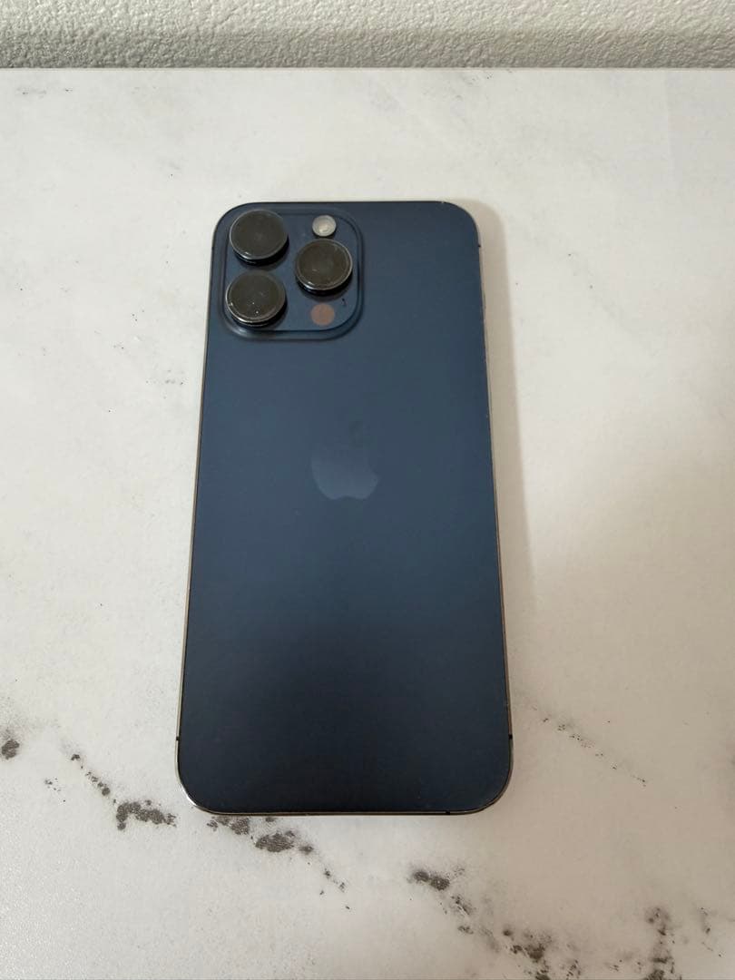 Apple iPhone 15 Pro Max 【本体のみ】
