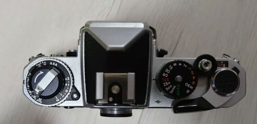 完動品 ニコン NIKON FE フィルムカメラ ボディ シルバー