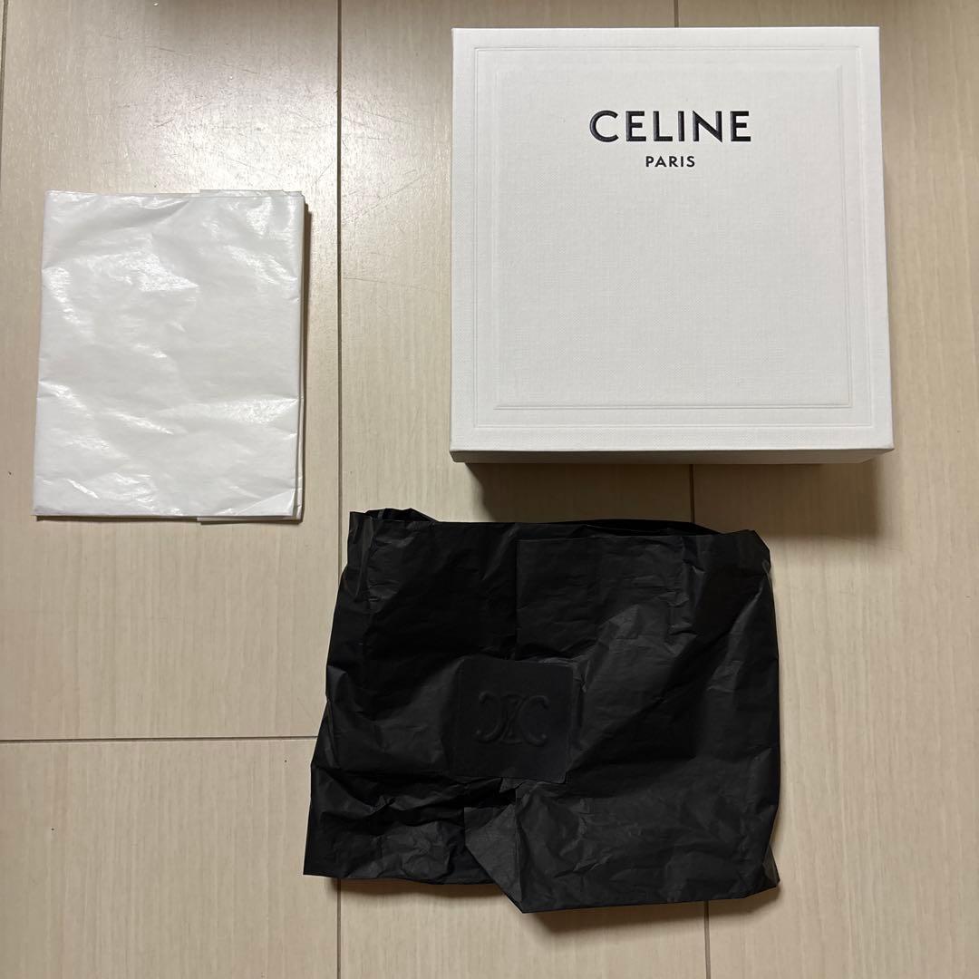 CELINE　ニット帽　ロゴ　トリオンフ　ビーニー