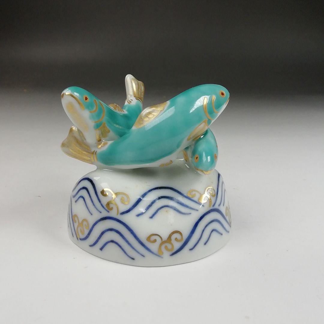 Ｔ７９４　蓋置　『色絵　鮎』『高野昭阿弥 造』　共箱　茶道具