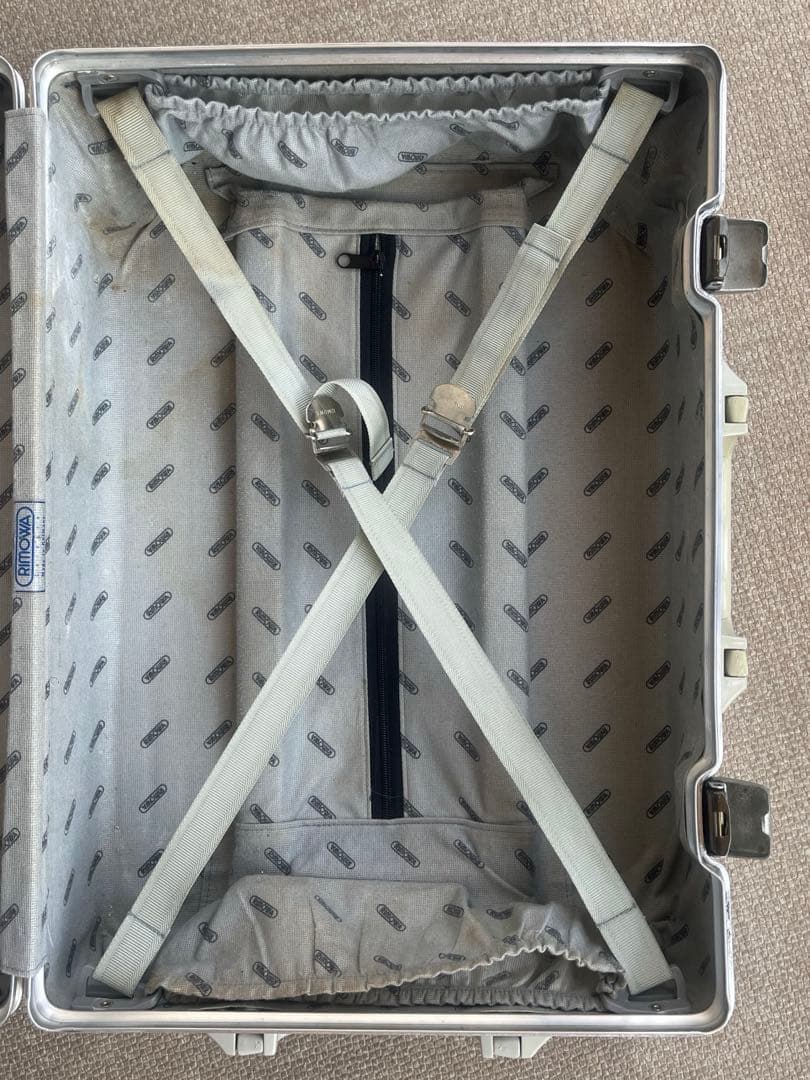 【廃番】リモワ　オパール　キャビントローリー　94752 スーツケース