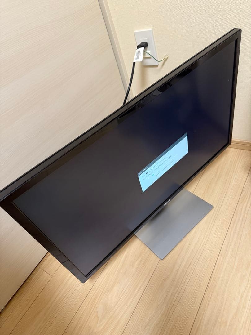 DELL S2817Q 4K 28インチ（27.9インチ） ゲーミングモニター