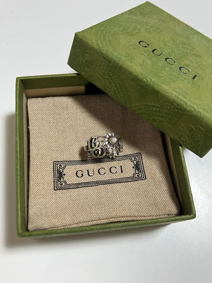 11号 GUCCI グッチ ダブルG マザーオブパール