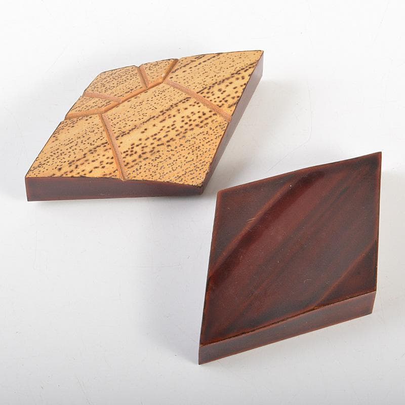 茶道具　加賀蒔絵師　中谷秀斉作　即中斉好　竹　菖浦香合　共箱　V　6635