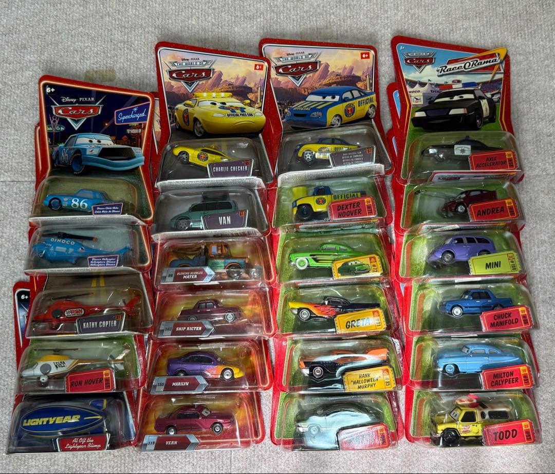 ぽ*る様 disny Cars pixar カーズ マテル ミニカー 153台
