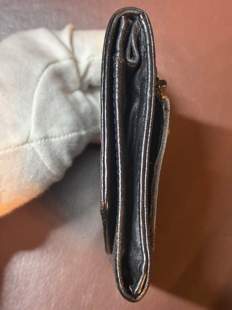 カブタロウサマ向け　CHANEL 二つ折り財布 ブラック レザー