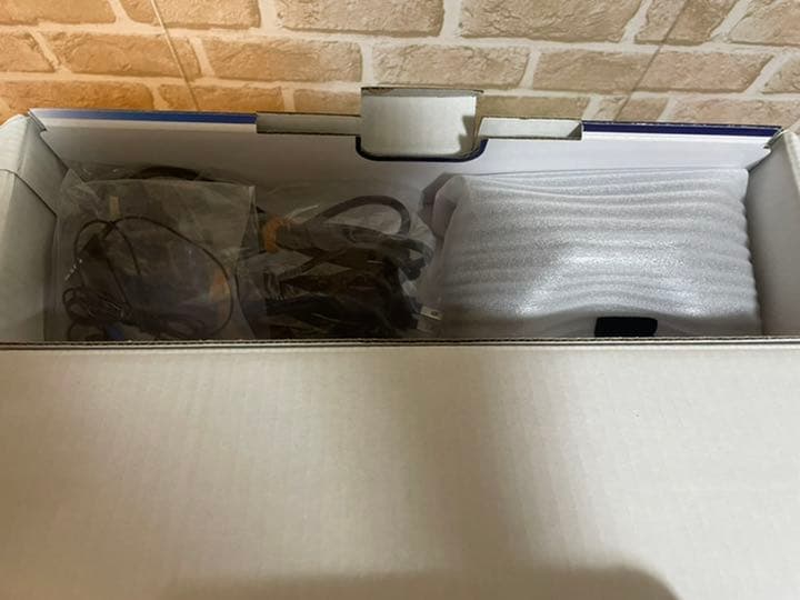 PS4Pro ジェット・ブラック 1TB CUH-7200