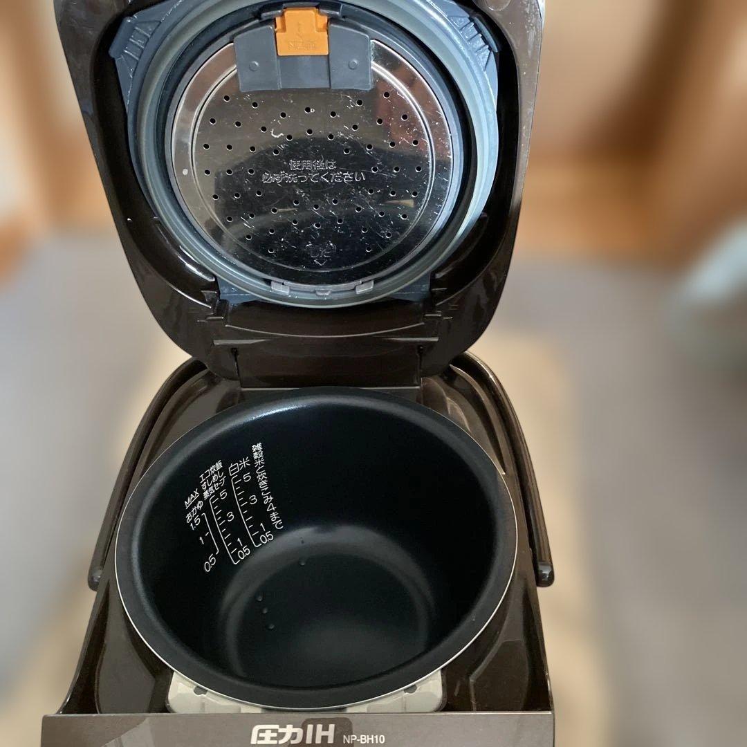 美品　象印炊飯器 5.5合 ブラウン NP-BH10-TA しゃもじ付