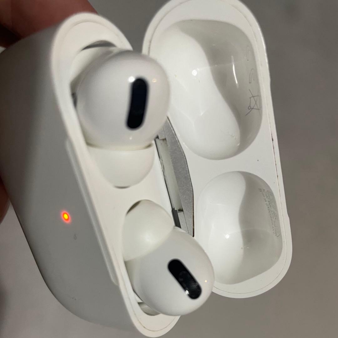 AirPods Pro 初代　第一世代　箱や付属アクセサリー付き