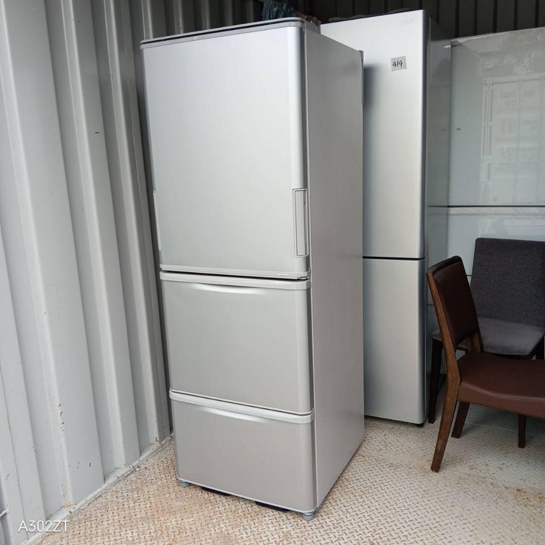 526送料設置無料　SHARP　大型冷蔵庫　350L 人気モデル