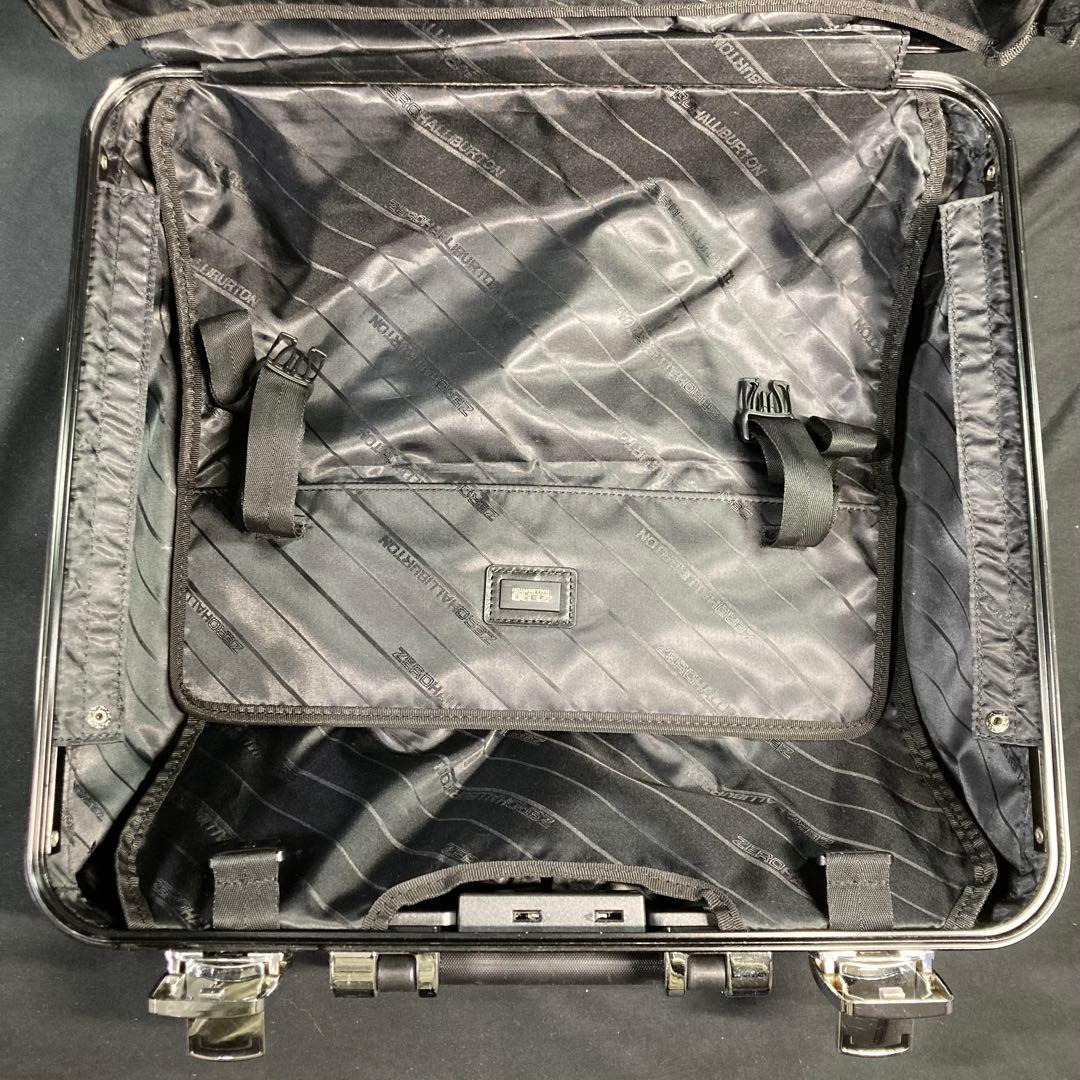 《ゼロハリバートン》キャリーケース ブラック 2輪 鍵なし