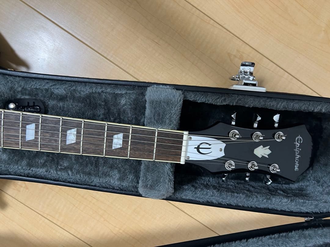 ギター Epiphone Riviera Noel Gallagher Wine Red