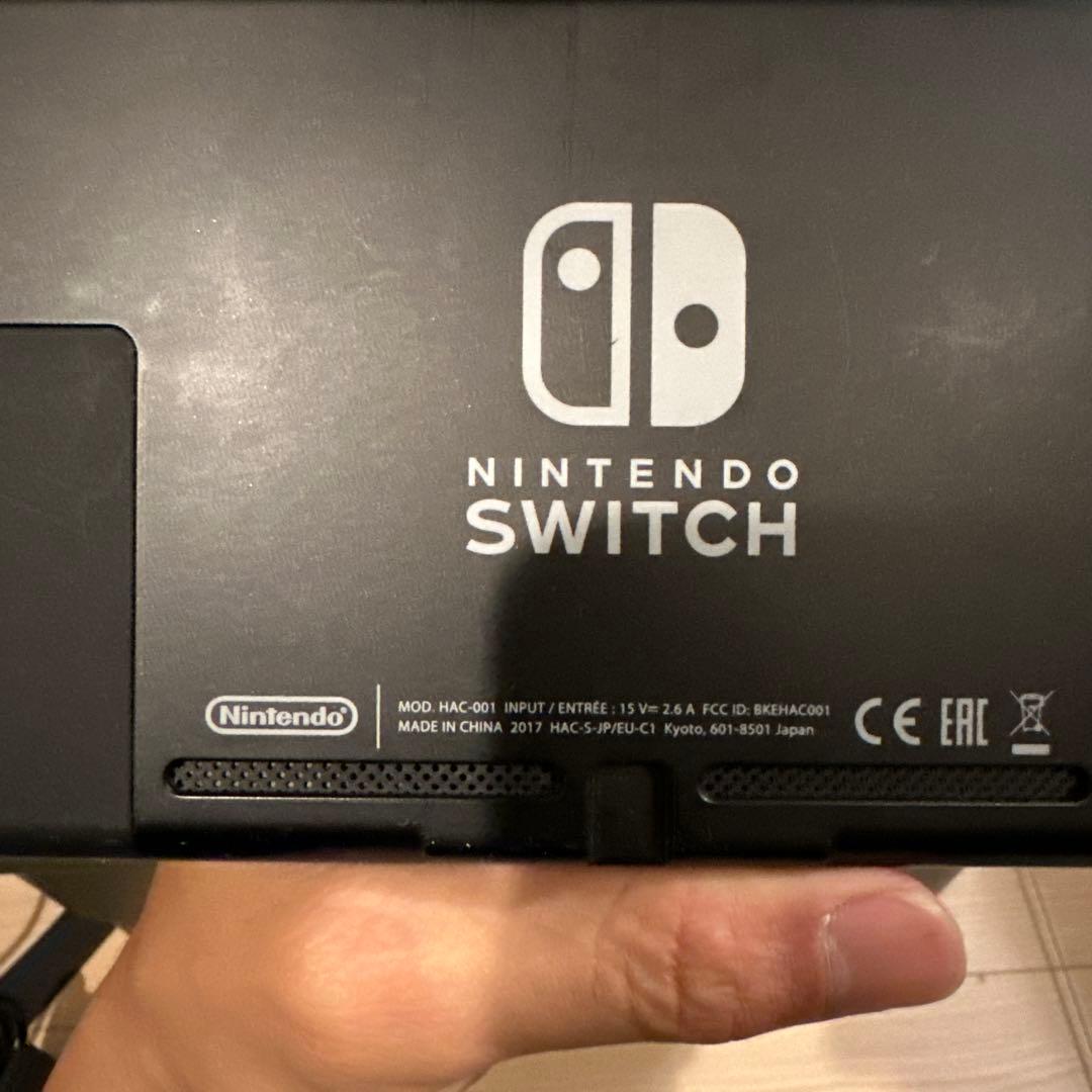 Nintendo Switch 青/赤 2017年モデル HAC-001
