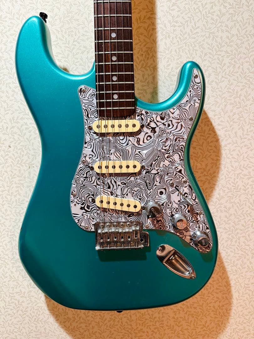 スクワイアbyフェンダー ストラトキャスター