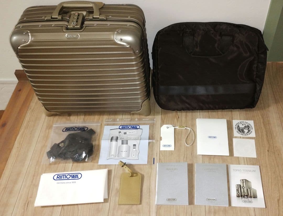 ◎希少◎美品★RIMOWAリモワ★トパーズチタニウムビジネストロリー★2輪TSA
