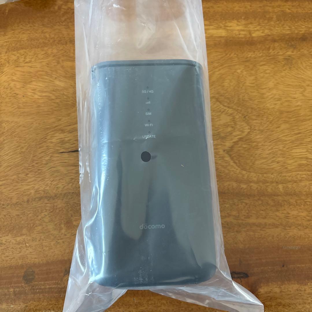 その他 docomo 5G HR02