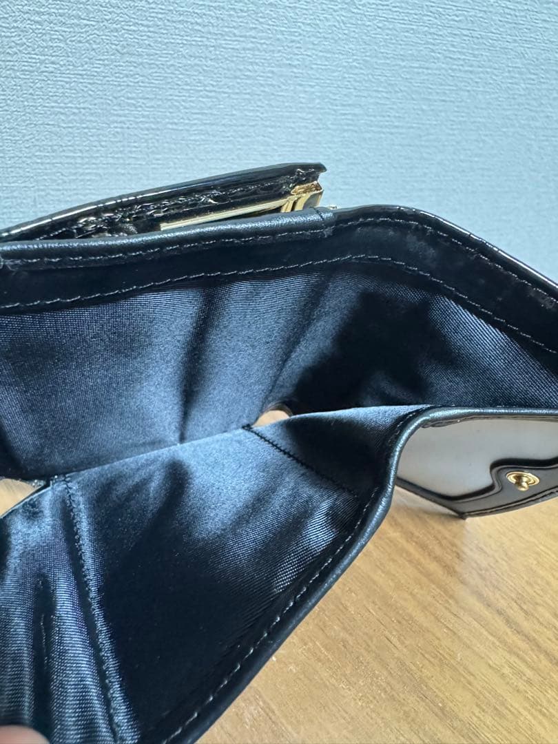 ♡*読様 Vivienne Westwood ヴィヴィアンウエストウッド 三つ折