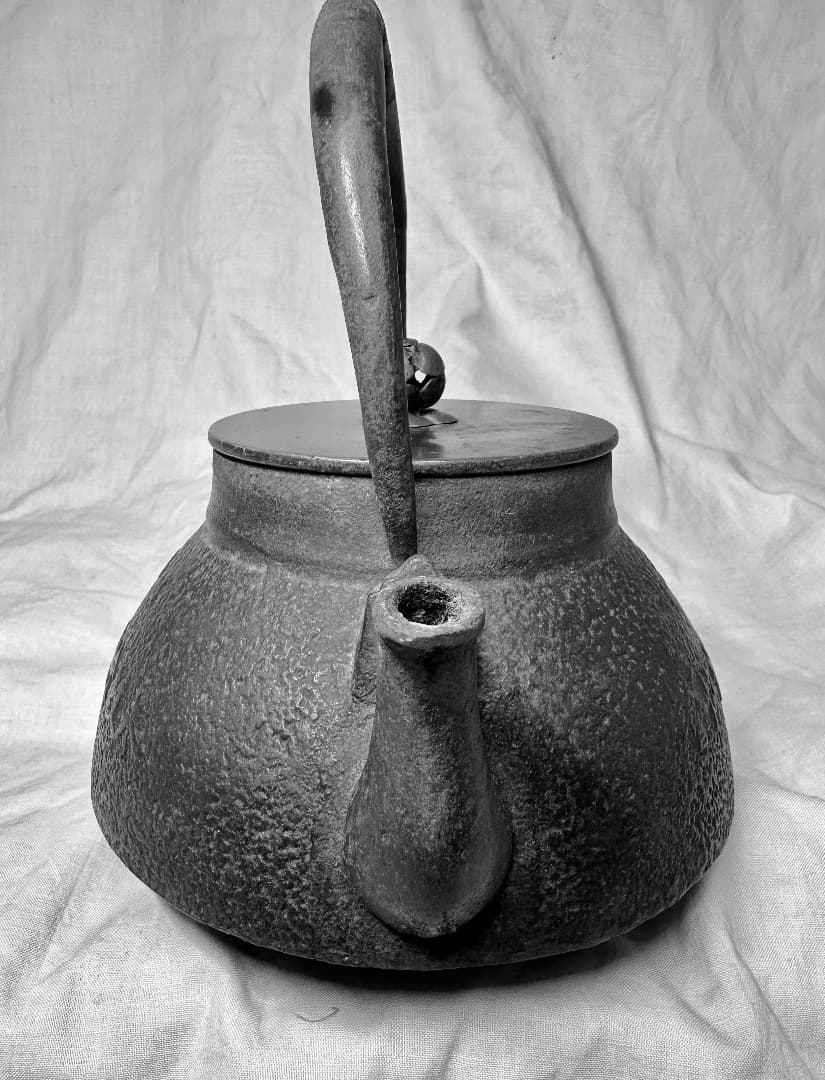 昭和３年記念・祥雲堂鉄瓶