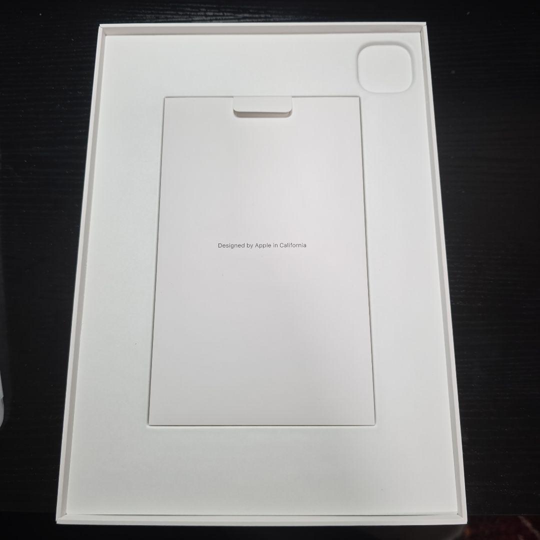 Apple11インチiPadProM4　512GB　WI-FIモデル容量100%