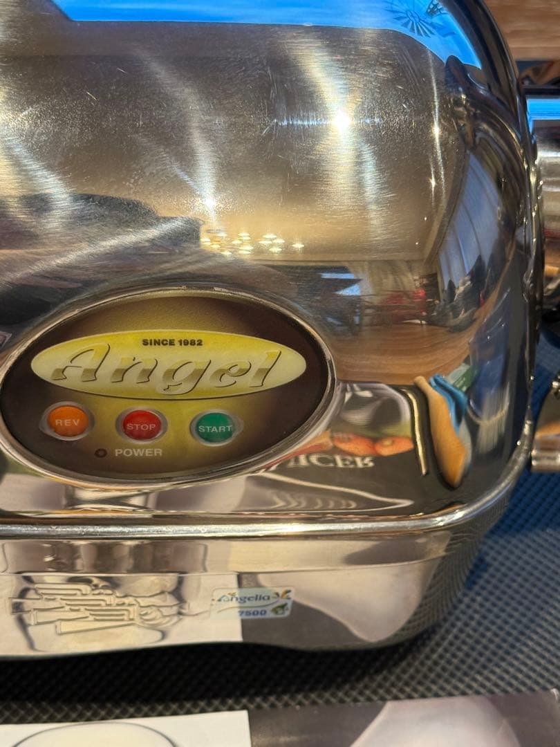 【美品】エンジェル Angel スロージューサー AG7500 低速圧縮搾り