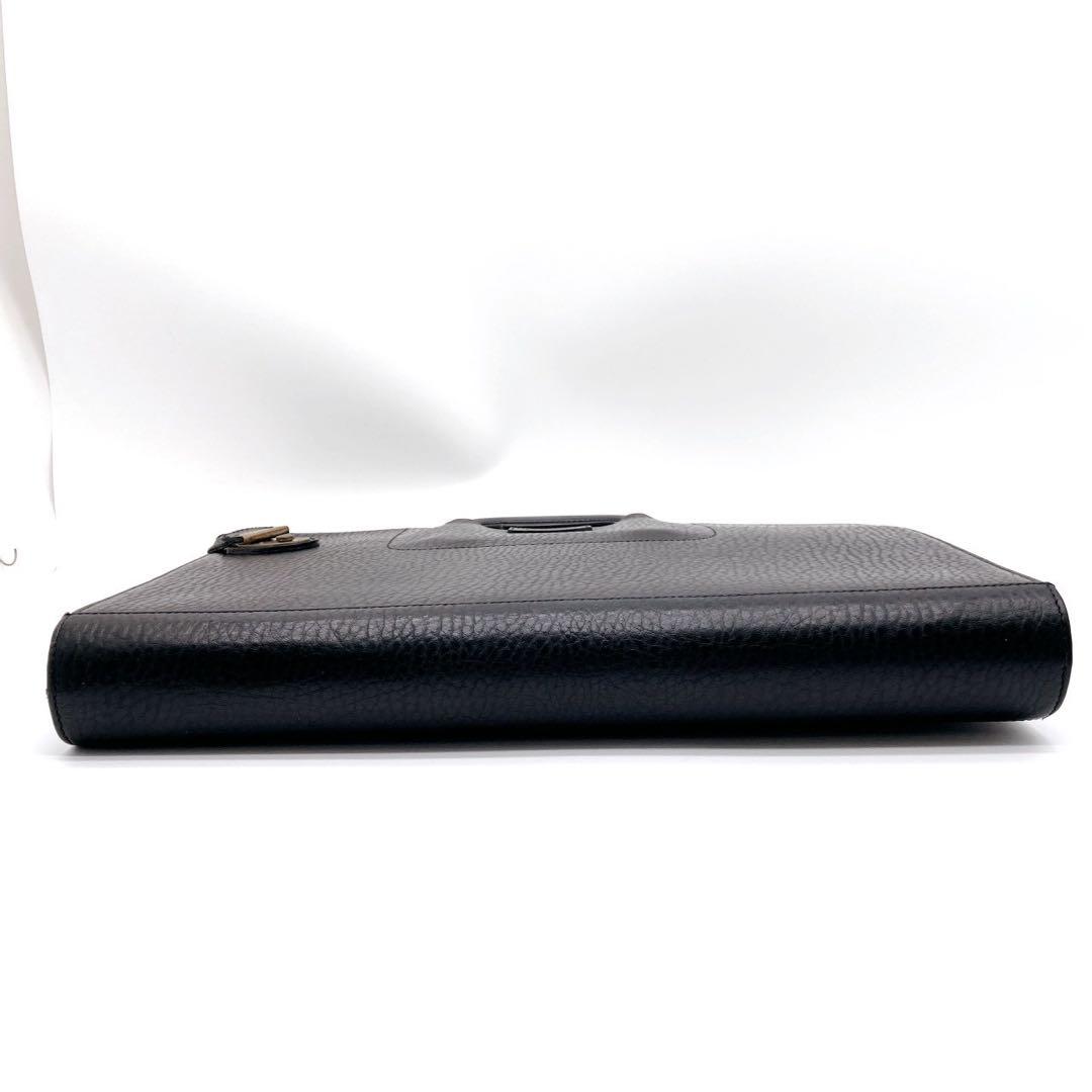 Burberry ビジネスバッグ　レザー　ブラック　ブリーフケース