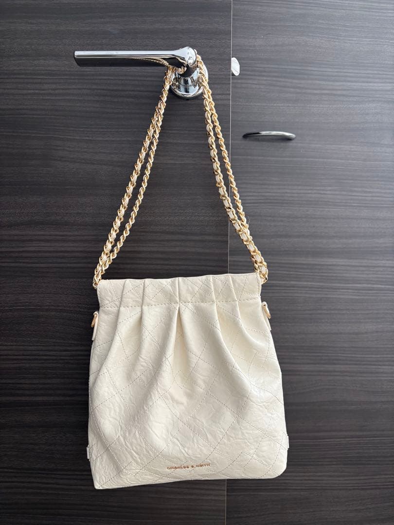 CHARLES & KEITH Duo チェーンハンドルツーベイバックパック