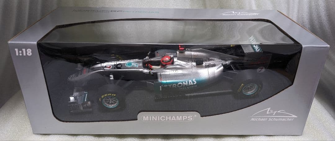 ミニカー MINICHAMPS M.SCHUMACHER SHOWCAR 2011
