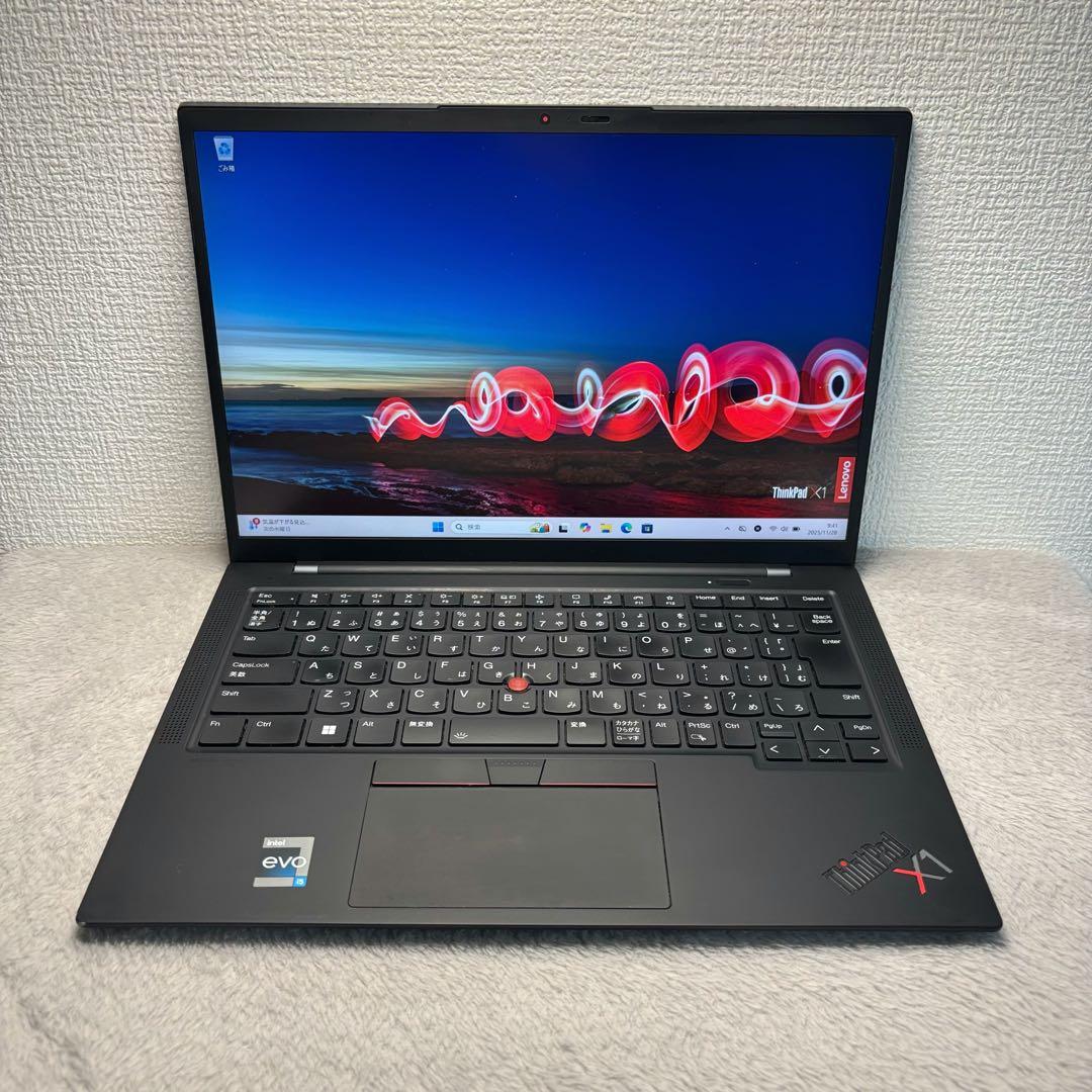 THINKPAD X1 CARBON 高級ノート型PC i5 12世代 16