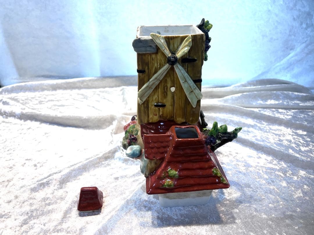 ティーウォーマー　陶磁器　風車の家