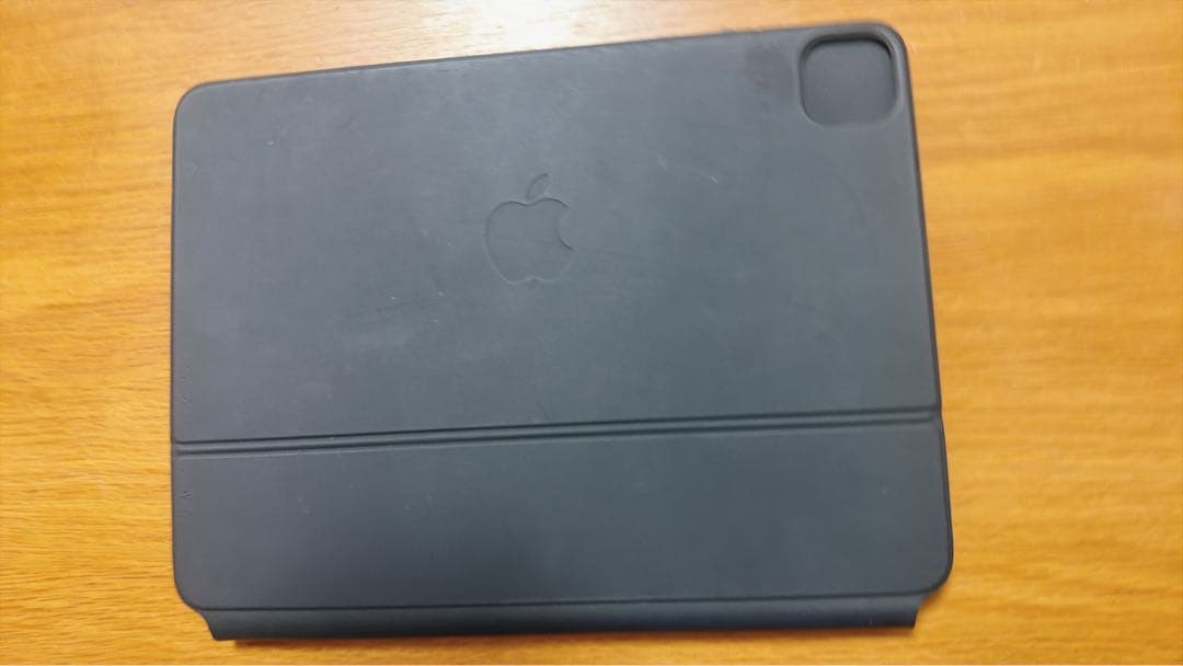 【メロン】中古品 iPad Pro第1世代用 Magic Keyboard