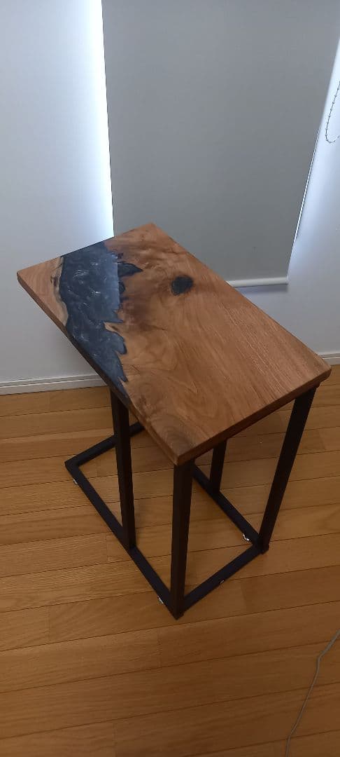 リバーテーブル　レジンテーブル　サイドテーブル