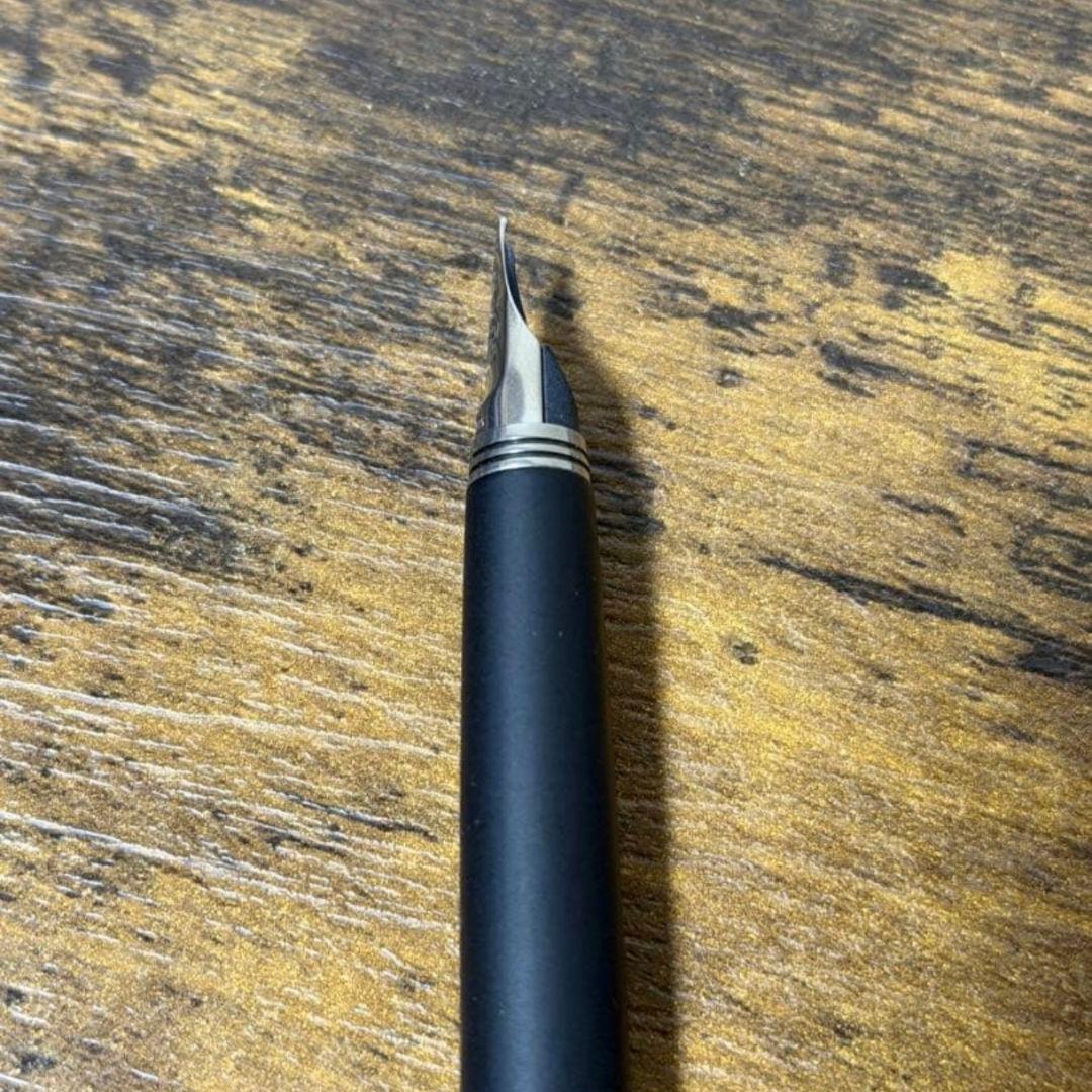 未使用　1975年製　艶消し　マットブラック　ミュー　パイロット　万年筆　中字