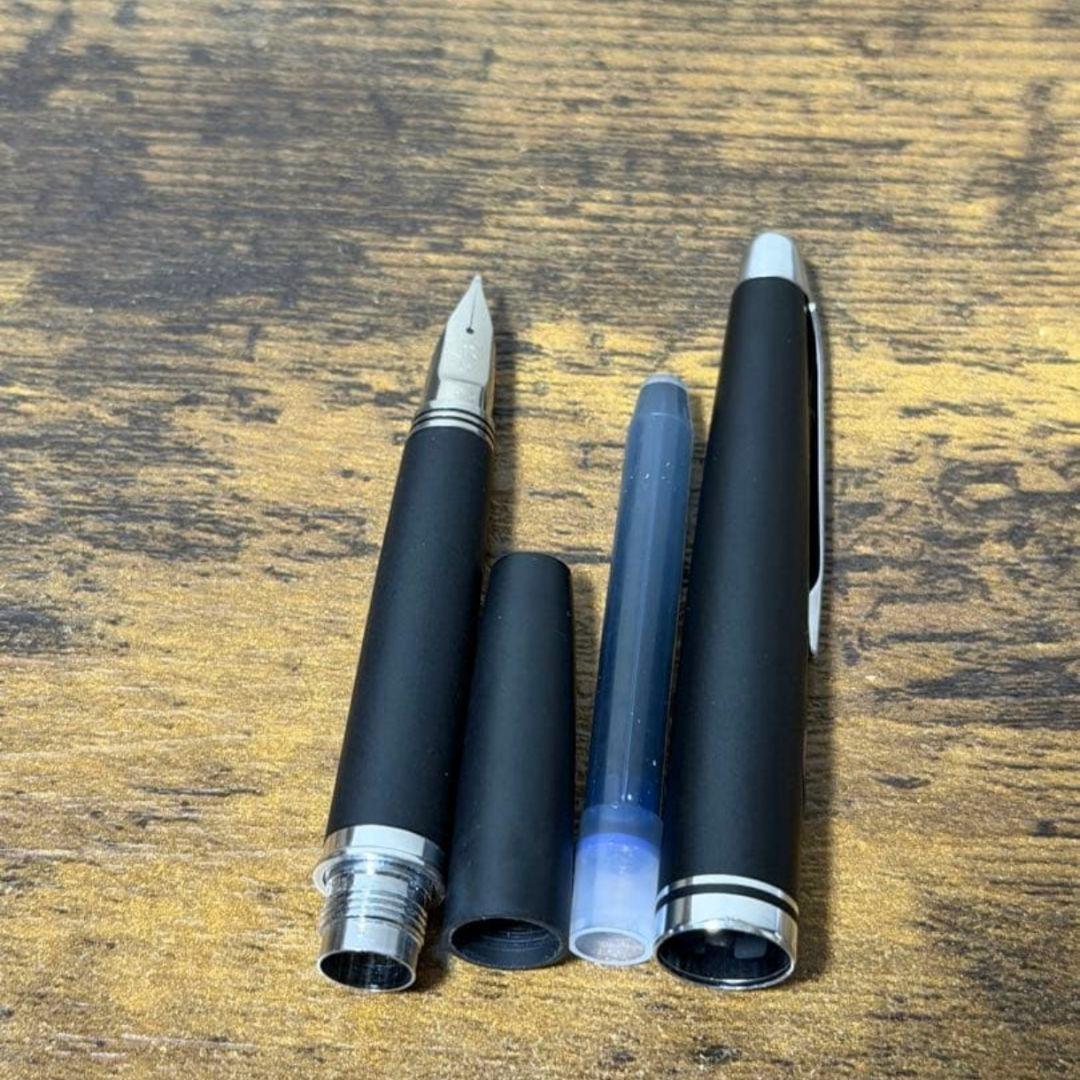 未使用　1975年製　艶消し　マットブラック　ミュー　パイロット　万年筆　中字