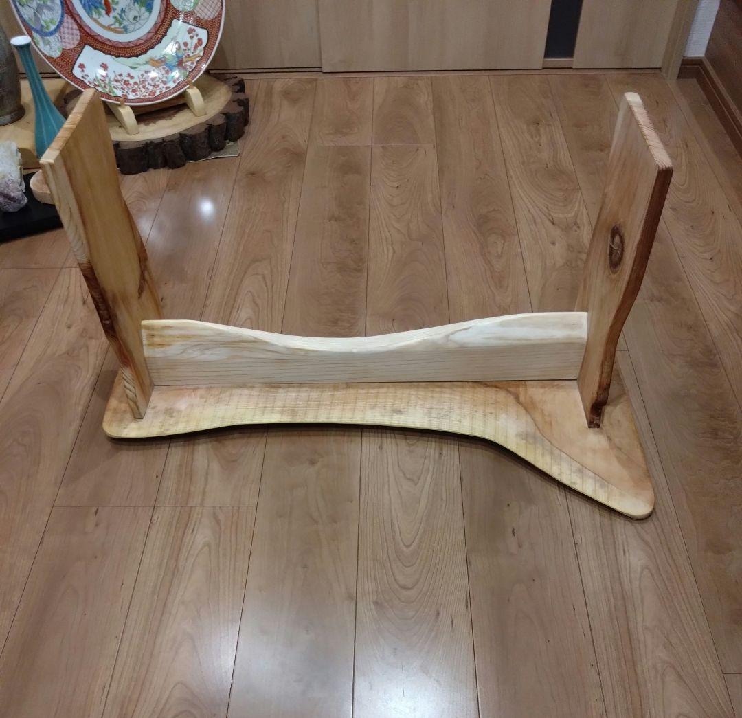 欅のベンチ（70）山口寿美子❕ケヤキの模様、曲線をお楽しみくださいね。