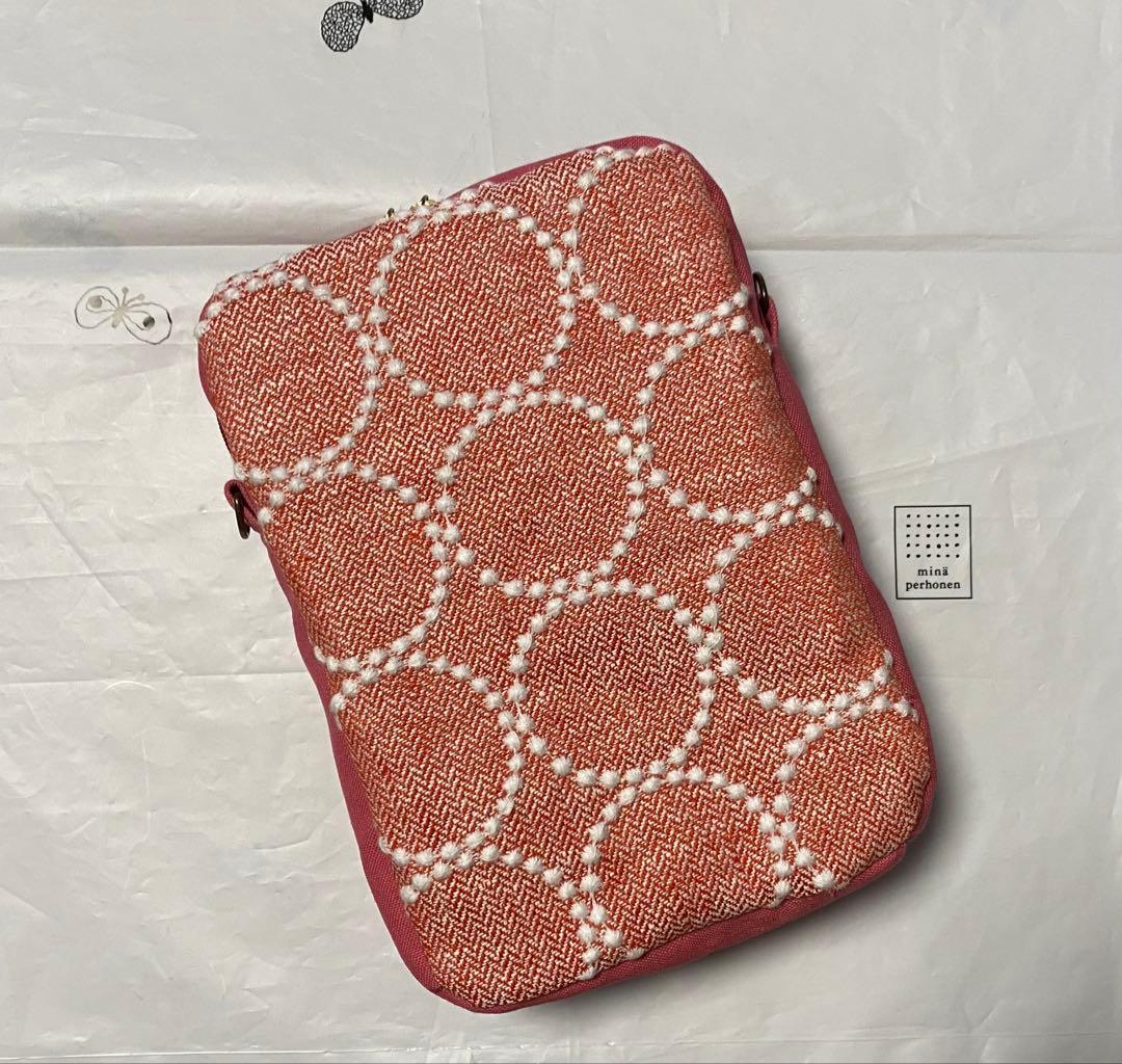 ミナペルホネン　ハンドメイド　ポーチ