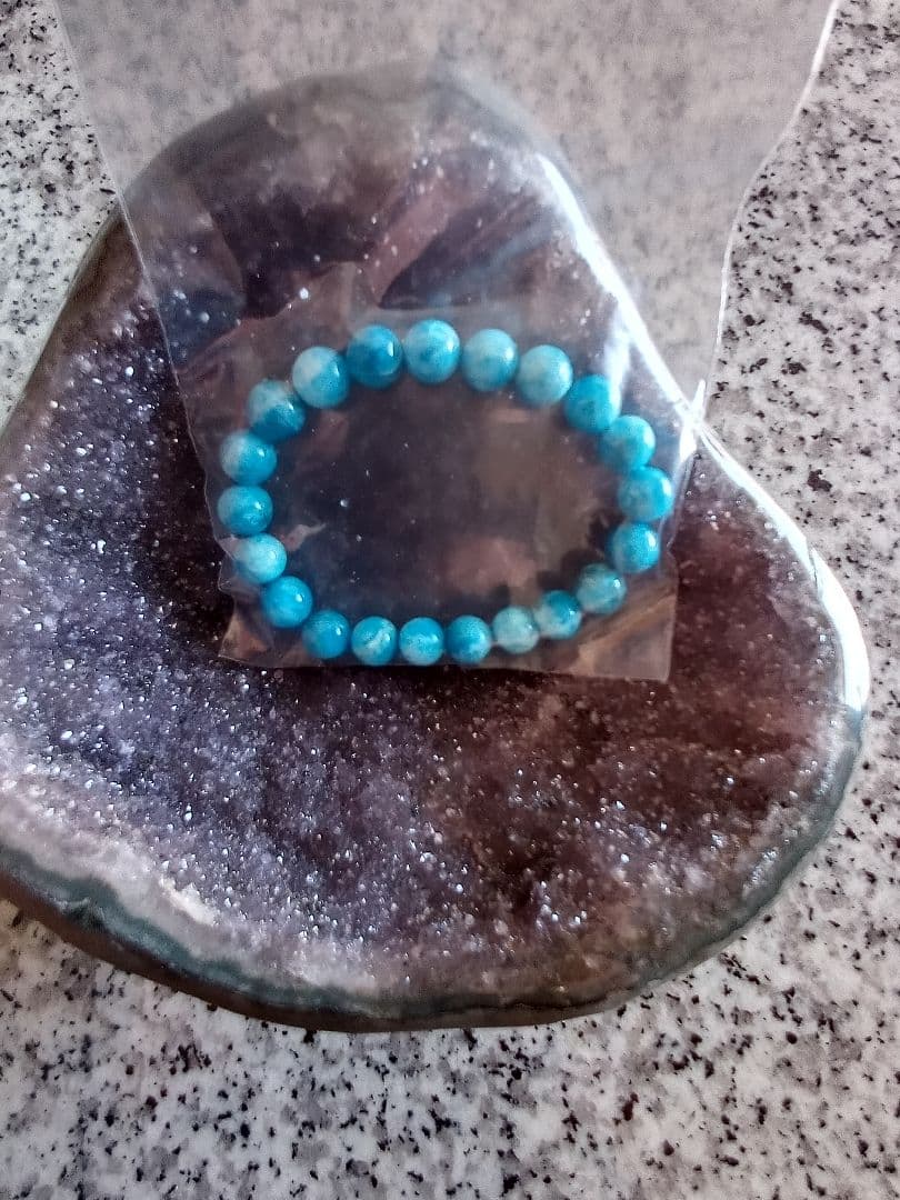 タリカム様　アメジストクラスタードーム　アパタイトブレスレット