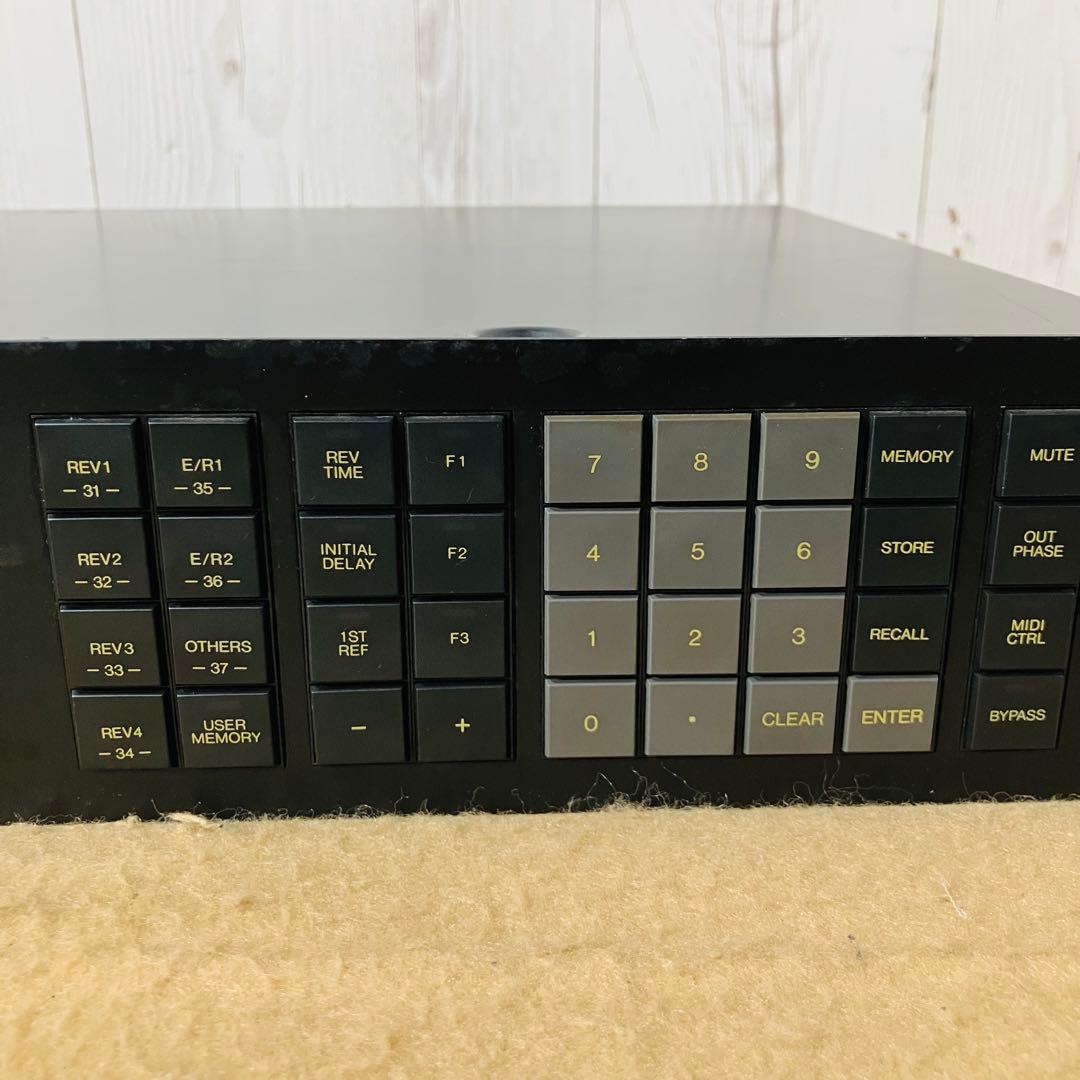 YAMAHA デジタルリバーブレーター REV7 通電確認済み