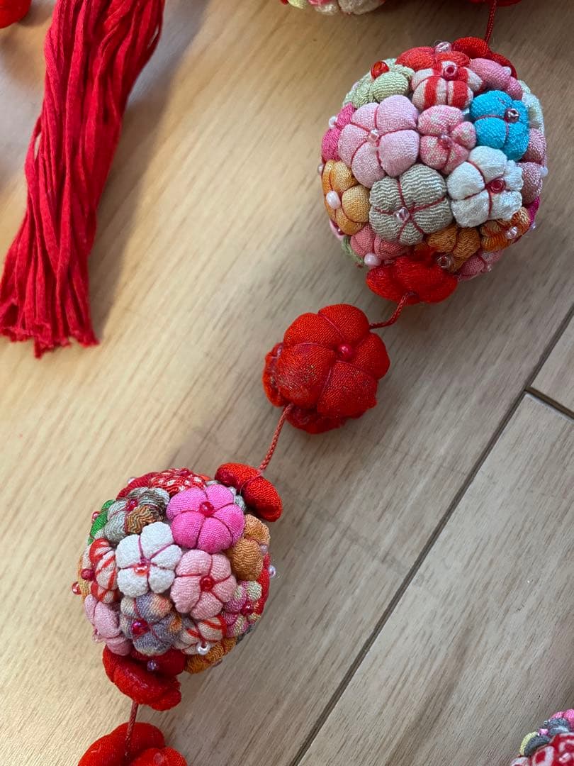 【希少レア】　ちりめん細工　吊るし飾り　雛飾り　縮緬　手毬 　七宝毬　手づくり